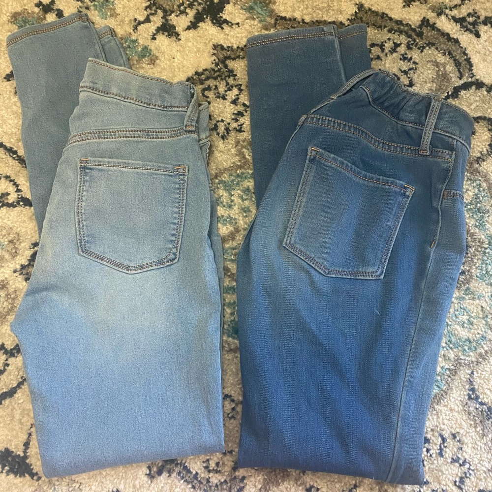 2 pairs of girls Old Navy Ballerina Jeggings, both in great condition, size 14